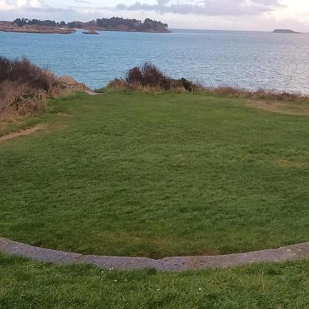Beaussais Sur Mer La Ville Es Colins المظهر الخارجي الصورة