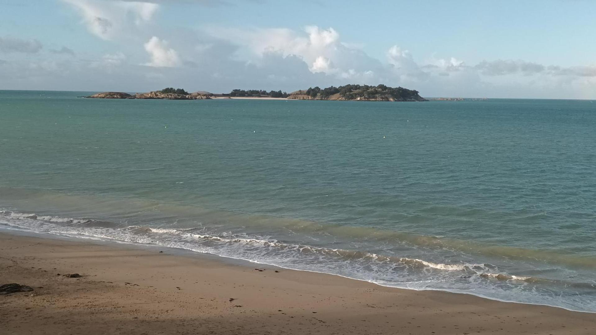 Beaussais Sur Mer La Ville Es Colins المظهر الخارجي الصورة